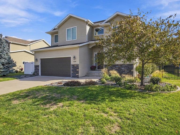 3449 Loberg Ln photo 4