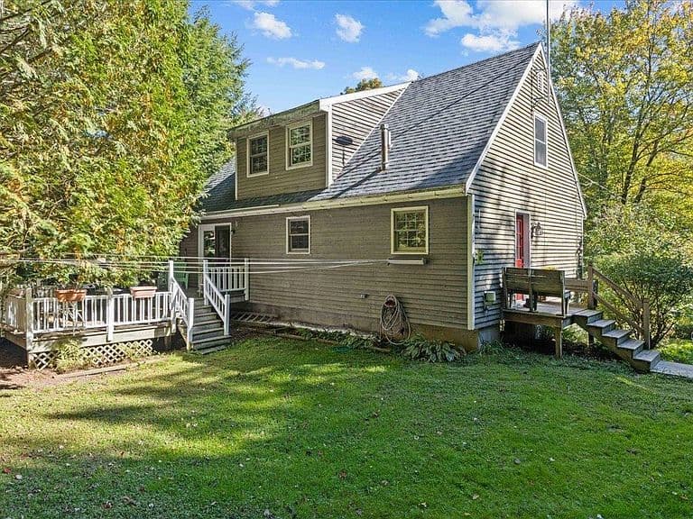 305 Poker Hill Road photo 4