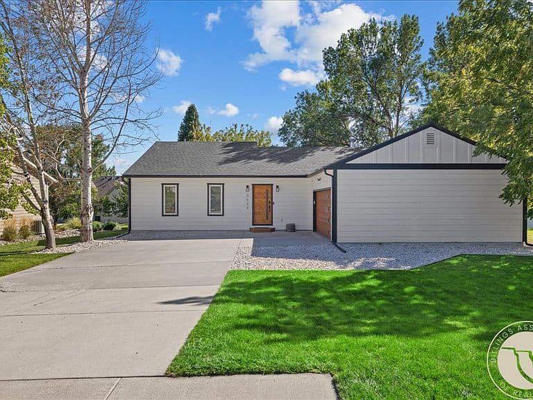 3624 Donna Dr photo 2