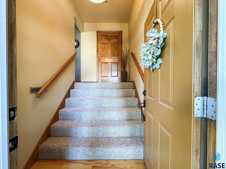 4905 E Cynthia Dr photo 3