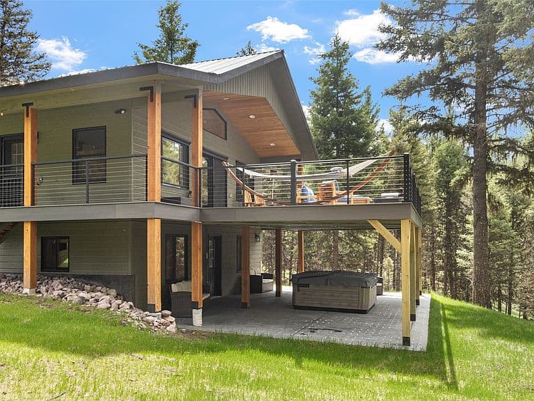 317 Montana Dr photo 2