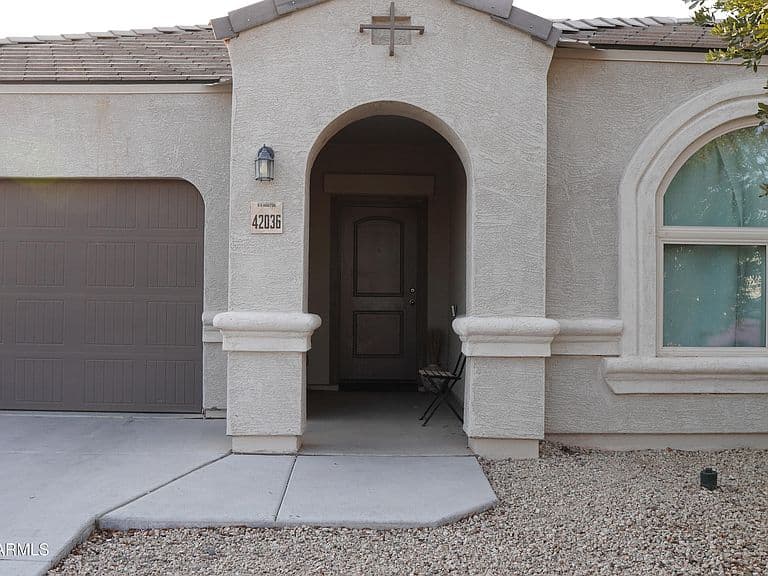 42036 W QUINTO Drive photo 2