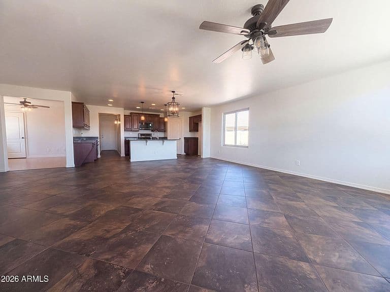 859 W DESERT SEASONS Drive photo 3