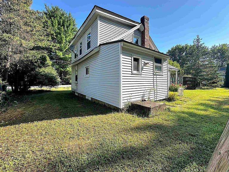 20 Chase Street photo 3