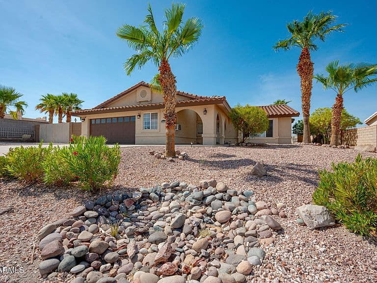 3472 Florence Avenue photo 2