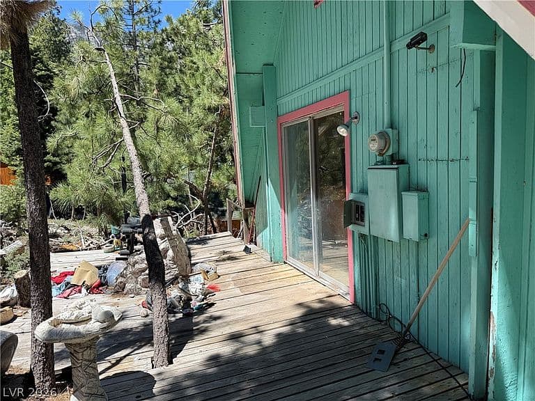 4145 Tyrol Way photo 2