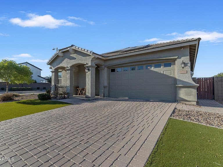15316 W GARFIELD Street photo 4