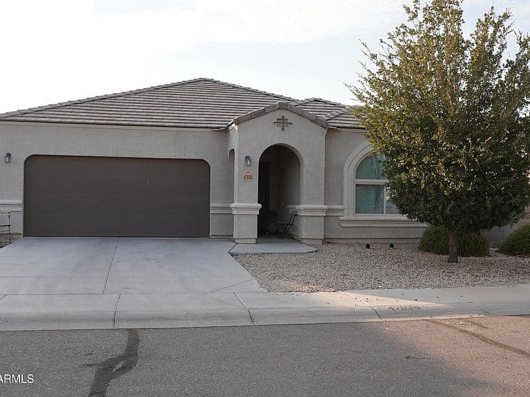 42036 W QUINTO Drive photo 1