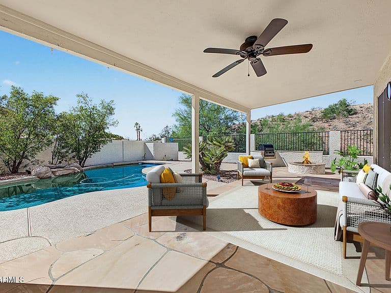 3007 E THUNDERHILL Place photo 5