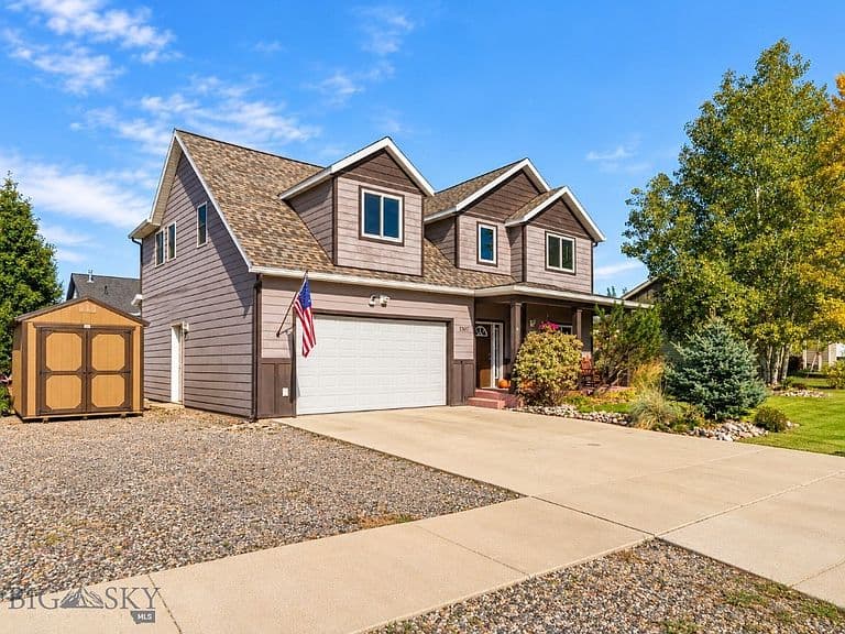1307 Cruiser Ln photo 1