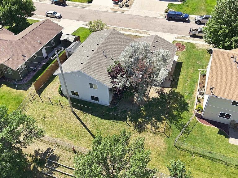548 Field View Dr photo 4