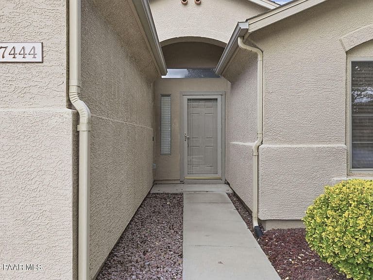 7444 E Jasmine Vine Way photo 3