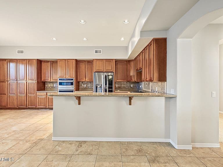 8107 N 13TH Way photo 3