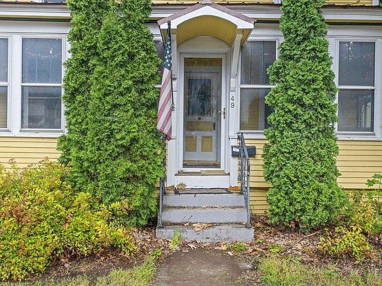 49 Canada Street photo 4