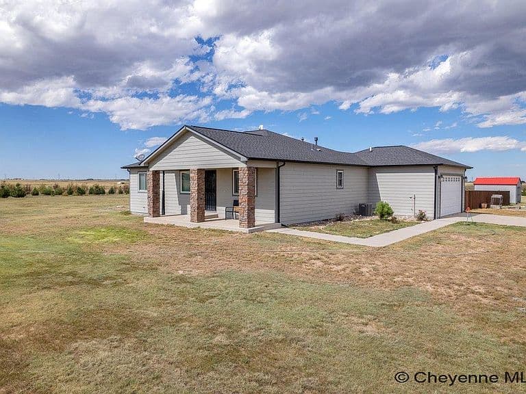3762 Riata Loop photo 2