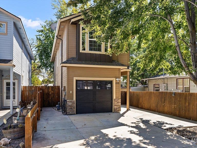 2999 W Lemhi St photo 1