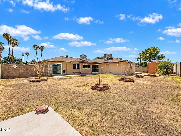 4716 W ROYAL PALM Road photo 5