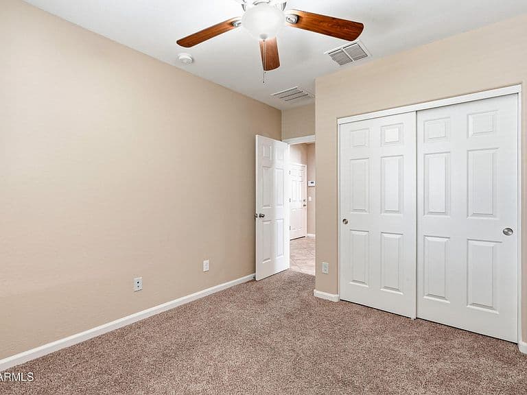 7114 E Olla Avenue photo 4