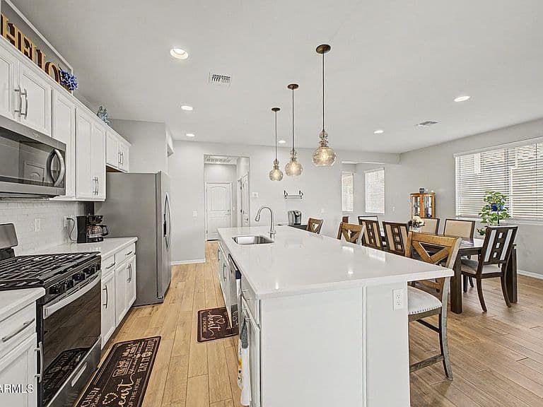 17331 W WANDERING CREEK Road photo 2
