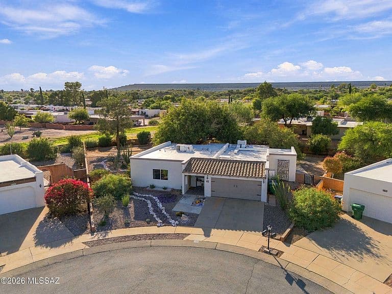 1866 S Abrego Dr photo 3
