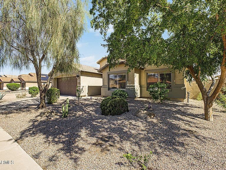 21911 N BACKUS Drive photo 4
