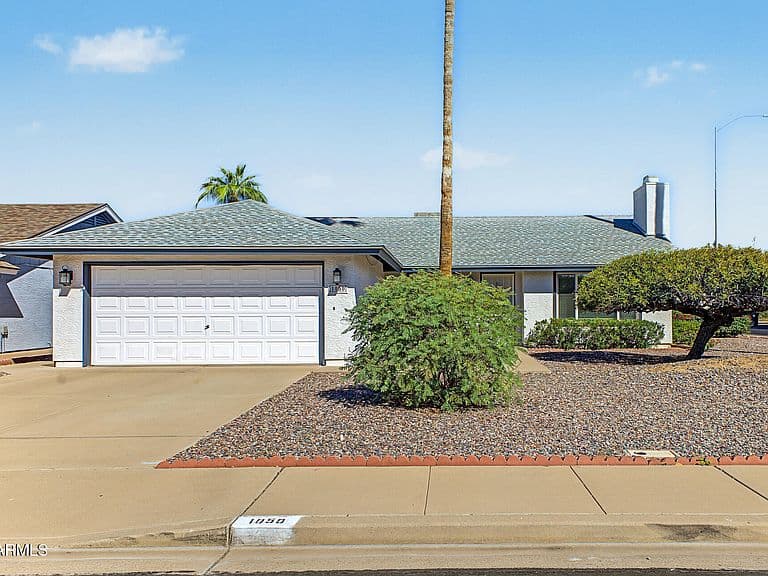 1050 E INGRAM Street photo 1