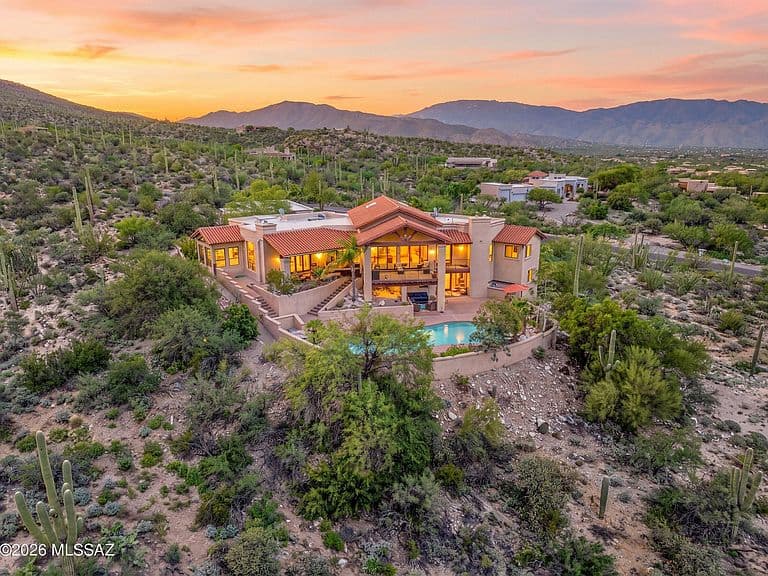 5341 N Avenida De La Colina photo 1