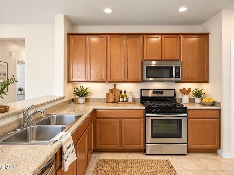 26096 W SEQUOIA Drive photo 4