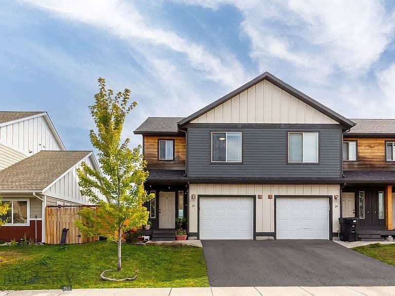 22 Skyscape Dr photo 1