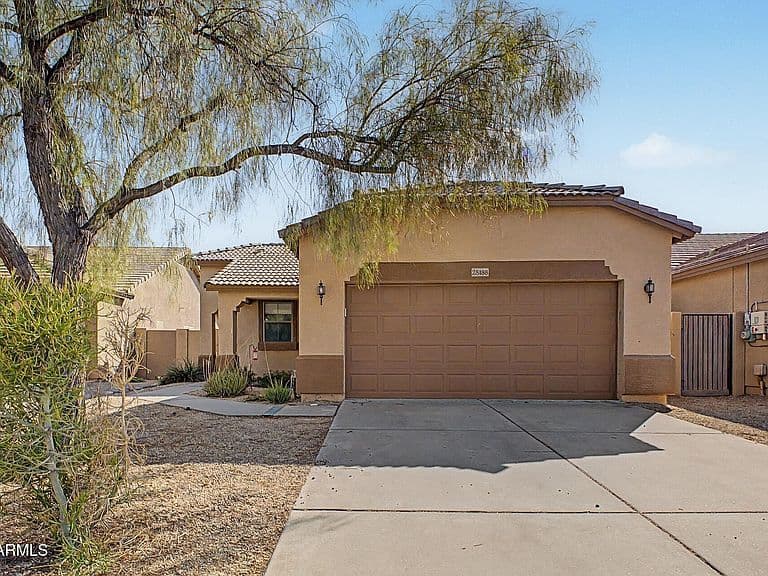28188 N WILLEMITE Drive photo 2