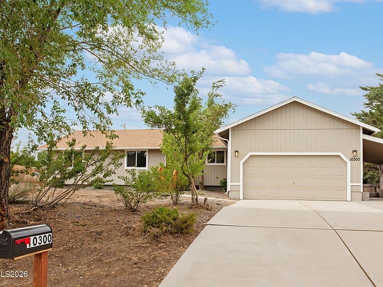 10300 Bounder Ln photo 1