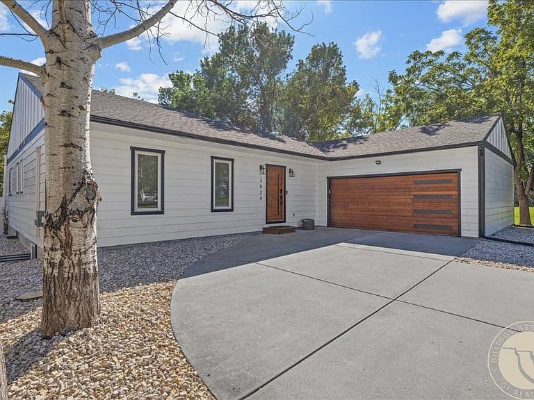3624 Donna Dr photo 3