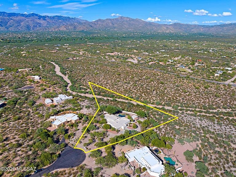 11731 E Lusitano Pl photo 3