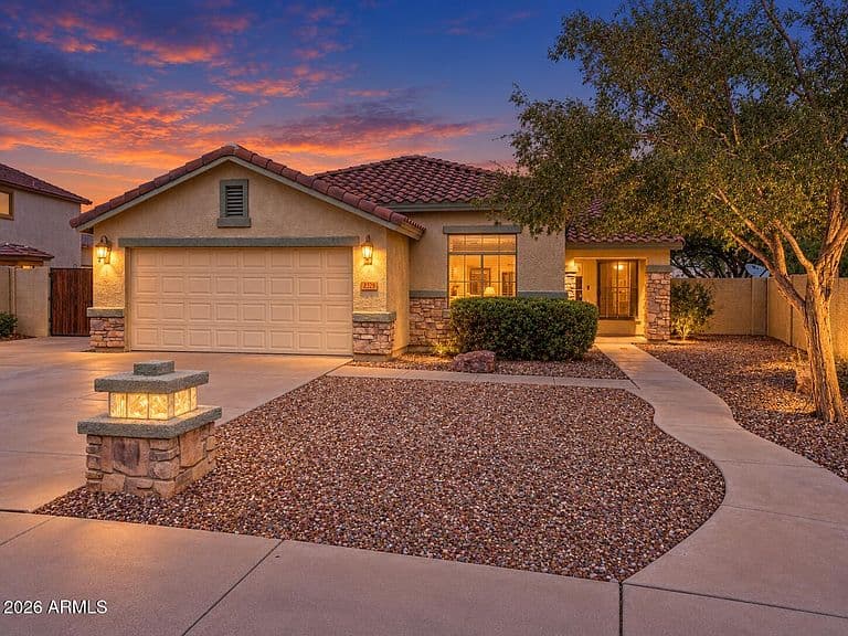 3282 E BONANZA Road photo 1