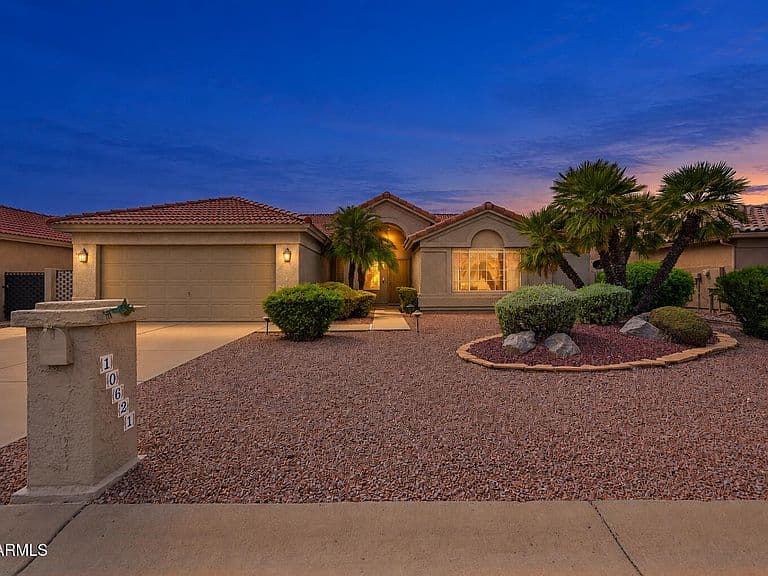 10621 E HALLEY Drive photo 1