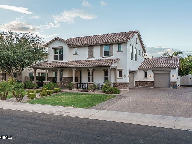 14564 W LAJOLLA Drive photo 3