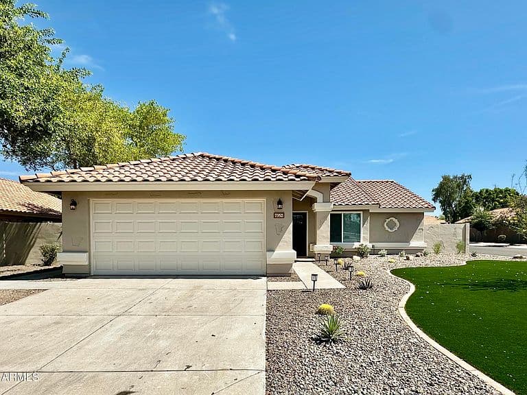 7352 W VIA DEL SOL Drive photo 3