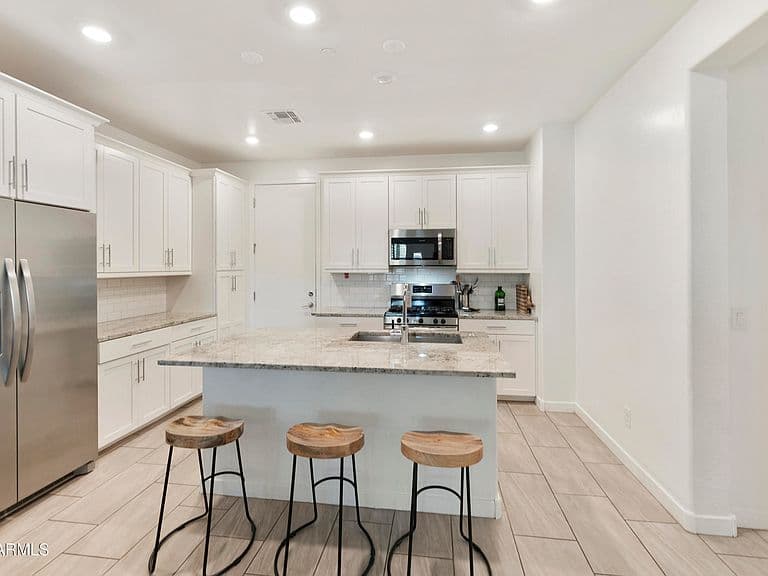4077 S SABRINA Drive #130 photo 2