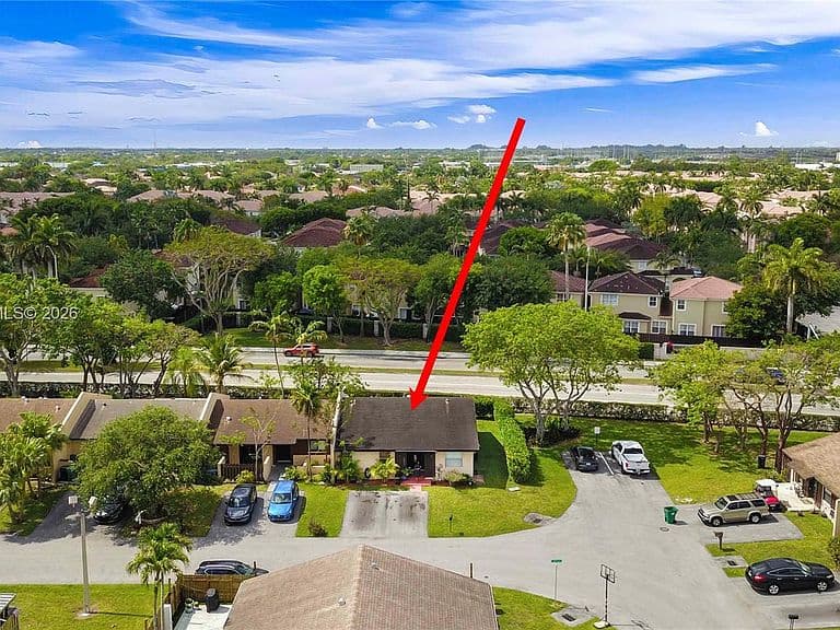 12316 SW 119th Ln photo 3