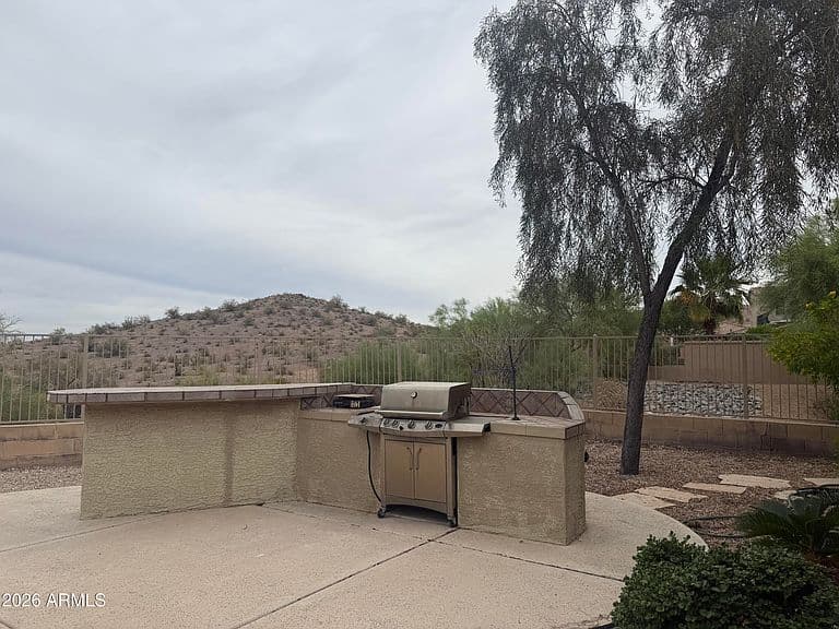 18086 W LAS CRUCES Drive photo 4