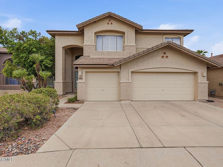 840 N BULLMOOSE Drive photo 2