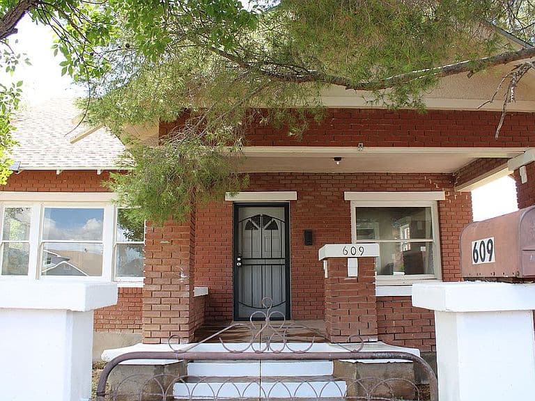 609 Bisbee Rd photo 1