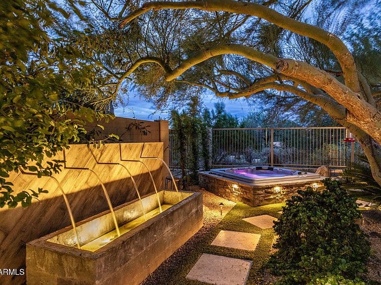 32764 N 71ST Street photo 1