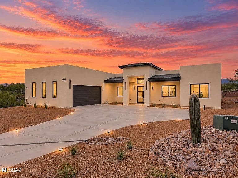 3363 W Jayte Ct photo 2