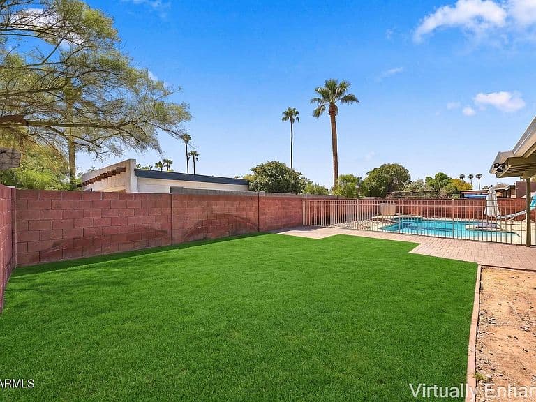 3629 E CHARTER OAK Road photo 5