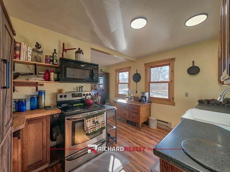 760 Lane 41 photo 5