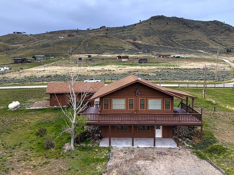 1543 Echo Mountain Rd photo 1