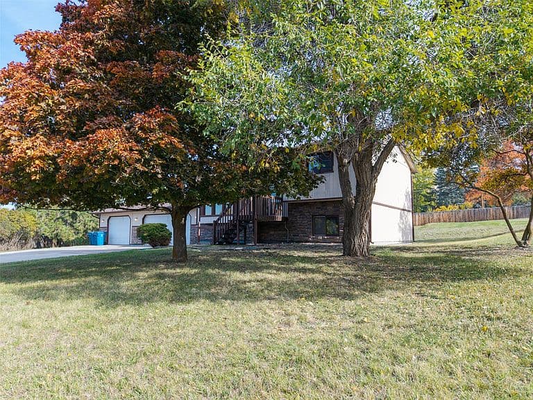 2741 Meriwether St photo 4