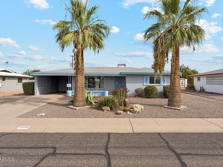 5422 E UNIVERSITY Drive photo 1