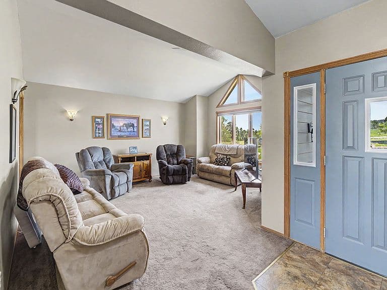 133 Amber Ln photo 5